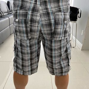 Men’s cargo shorts